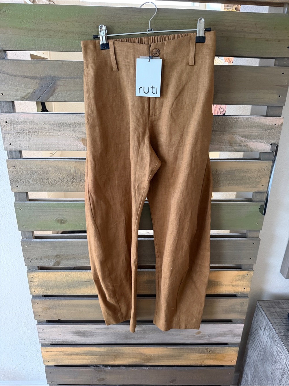NWT, Ruti Women's Uptown Loose Linen Pants in Caramel size 2